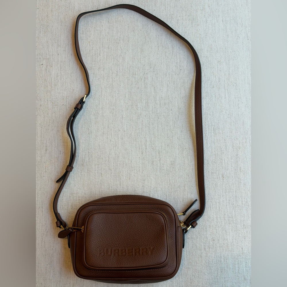 Burberry Brown Pebbled Leather Camera Style Bag - Picture 2 of 7